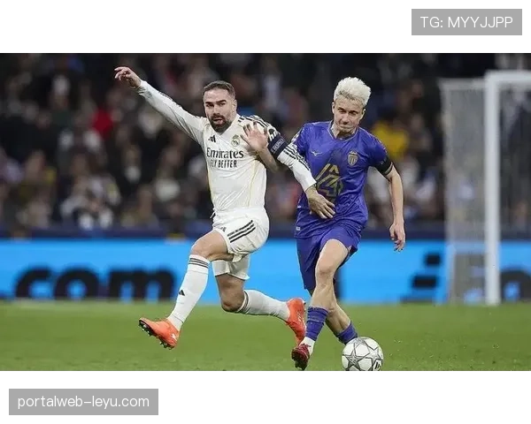 卡瓦哈尔欧冠表现稳健，右路霸主地位再获印证